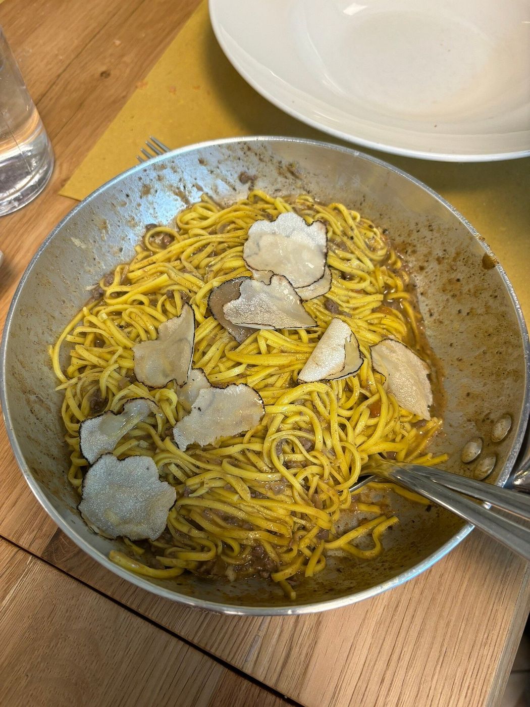 Tajarin in padella con lamelle di tartufo